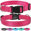 Collier réfléchissant réglable pour chien en nylon rose avec bandes réfléchissantes, fermeture à clip robuste et anneau en acier inoxydable. Disponible en plusieurs couleurs pour offrir confort, sécurité et visibilité lors des promenades quotidiennes.